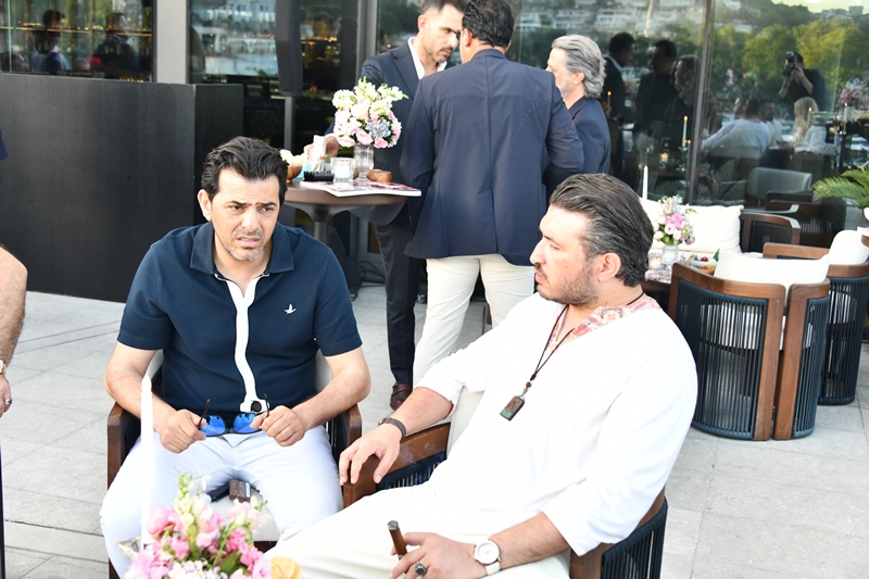 Yüzüklüler Kulübü :  Yeni Üyelerle Tan��ma Partisi The Grand Tarabya�da Gerçekle�ti 